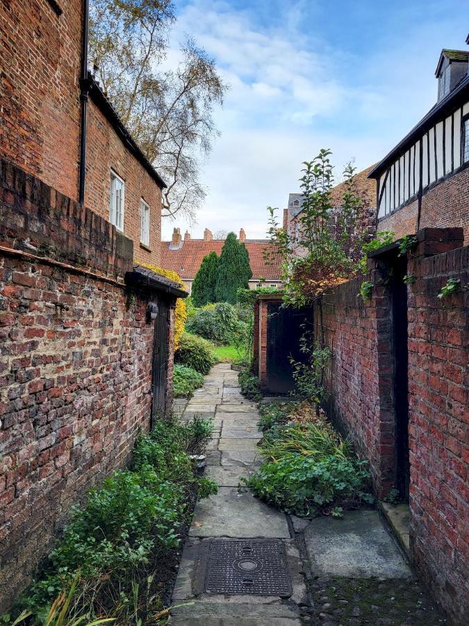 York Minster Garden Apartment Bagian luar foto
