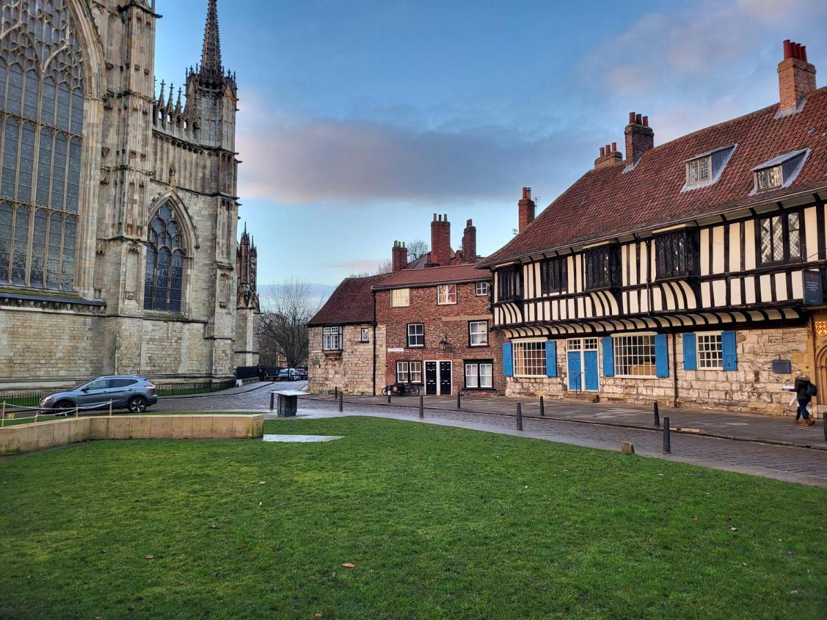 York Minster Garden Apartment Bagian luar foto